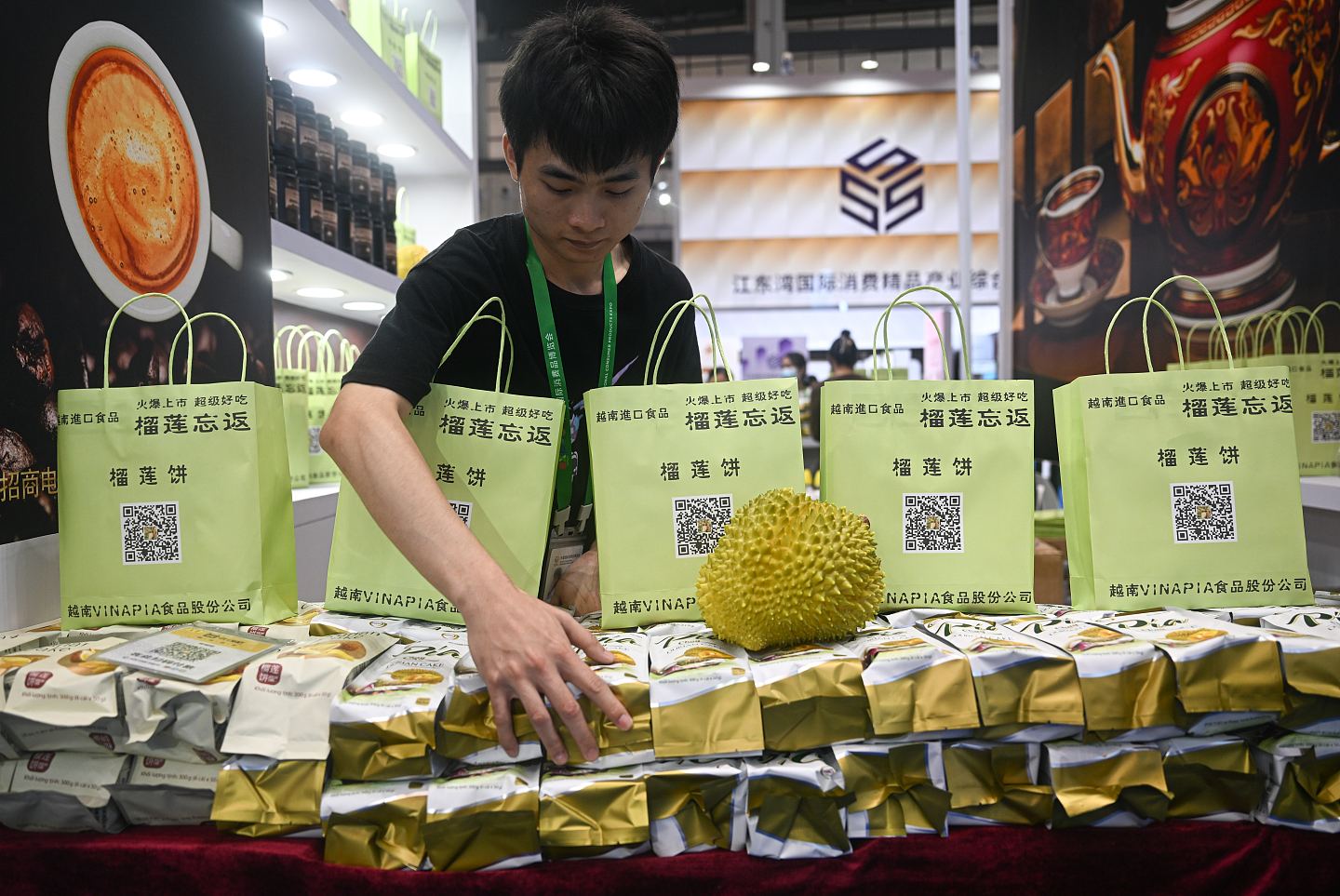 中国人吃掉全球91%榴莲？“水果之王”需求按年飙升400％（组图） - 2