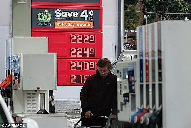 每升$2.20，澳洲汽油价格飙升至新纪录！各首府城市油价或将跟进上涨，专家预测：情况短期内不会好转（组图） - 3