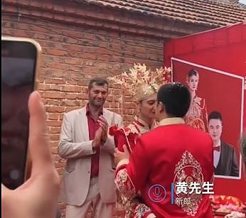 安徽农民迎娶1.8米高白俄美女！“她的姓我记不住，我们还需要用手机翻译交流”（组图） - 7