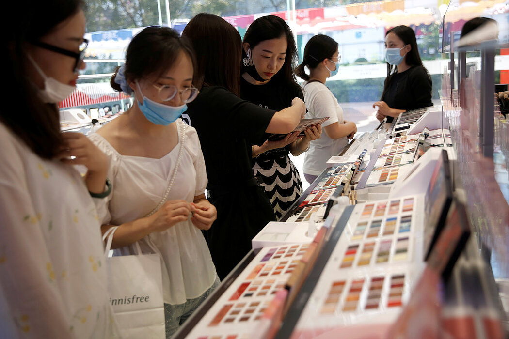 另一场贸易战：进口化妆品在中国遇挫（组图） - 1