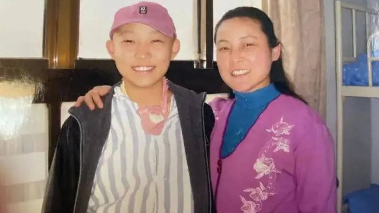 遗传变异基因，32岁南京女18年相继患5种癌症：家人让我重拾信心（组图） - 1