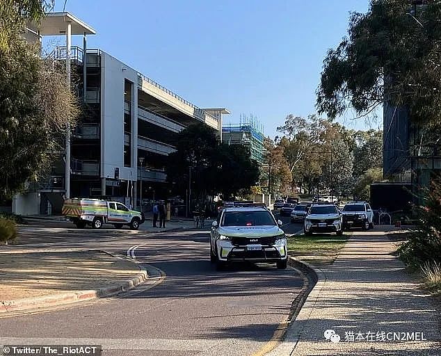 澳国立大学突发持刀捅人事件！2名女学生受伤，其中1人伤势严重，24岁男子被捕（组图） - 10