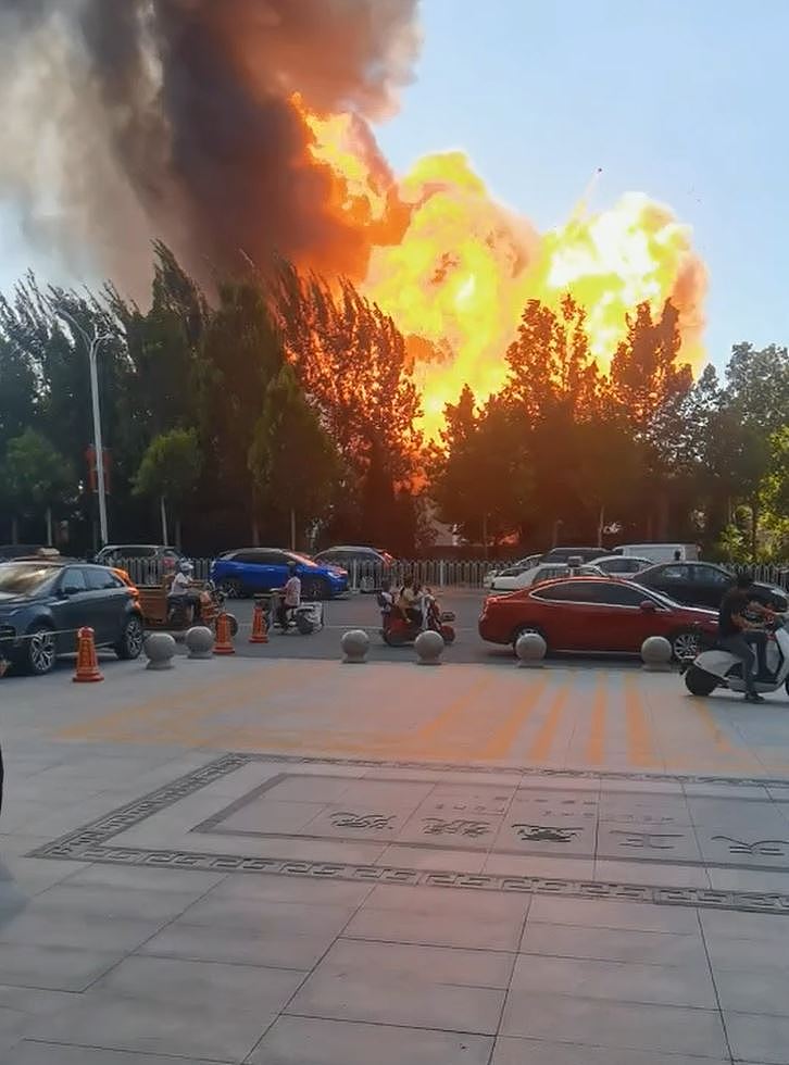 河北沧州工厂爆炸酿2死！目击者听到3、4次爆炸声：似地震一样（视频/组图） - 6