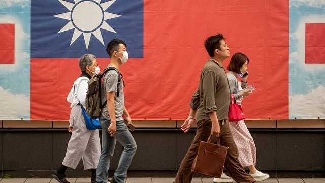 郭台铭参选的三大解读：首富的“盲点”、台湾政坛的“八年魔咒”与泛蓝分化（组图） - 8