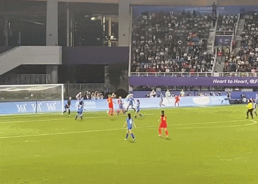 中国女足亚运会16：0大胜蒙古队！王霜一人踢进5球（视频/组图） - 19