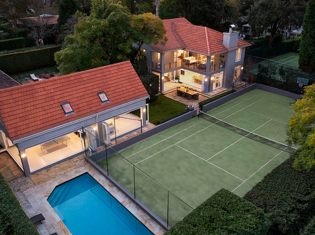 拍卖 | 轰动！悉尼Wahroonga豪宅以$950万成交！退休夫妇四卧宅邸$245万售出！（组图） - 1