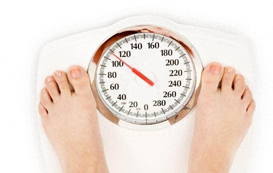 女性过了50岁，体重控制在多少最合适？自查一下，或许你并不胖（组图） - 8