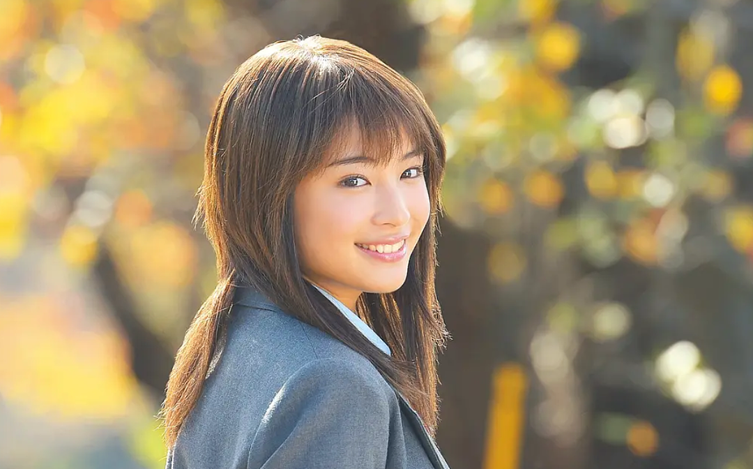 日本最新“人气女星”Top10公开！石原里美仅排第9…第一名竟然是她？（组图） - 3