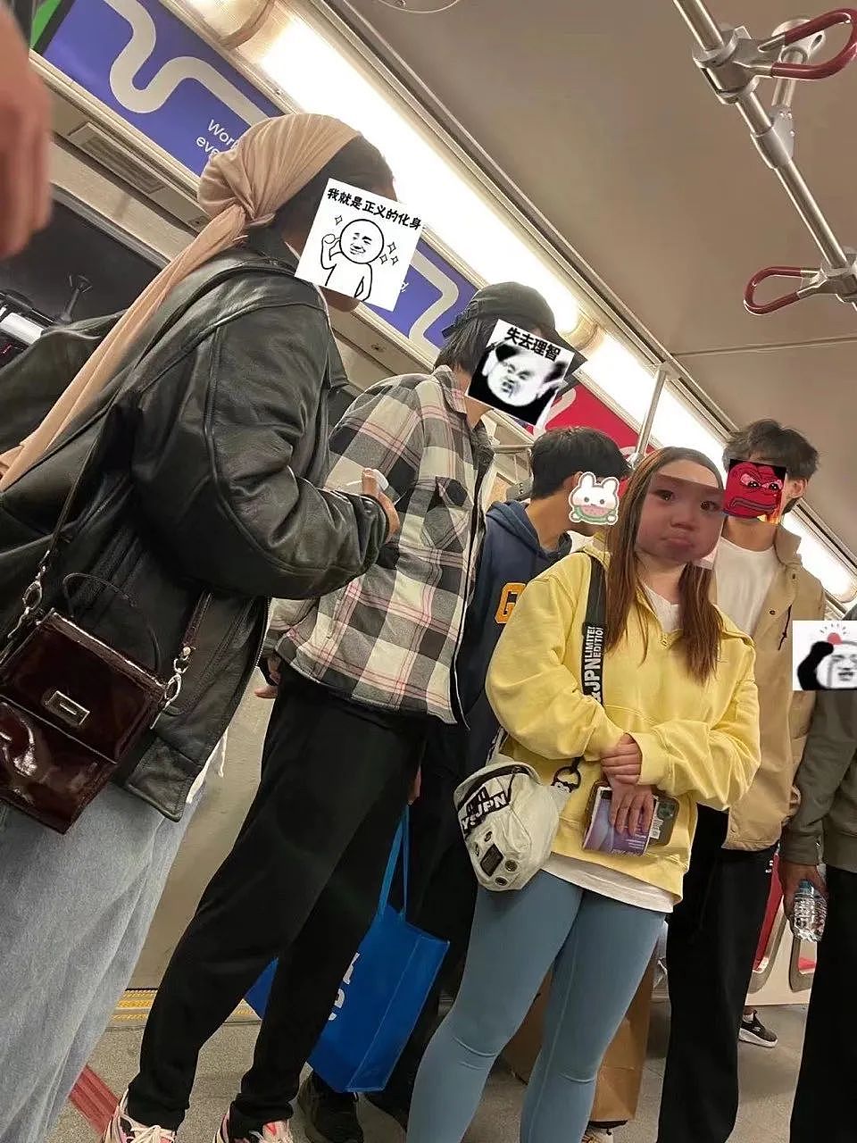 中国留学生地铁遭流浪汉“窒息式“锁喉，脸秒变猪肝色！乘客狂逃（组图） - 2