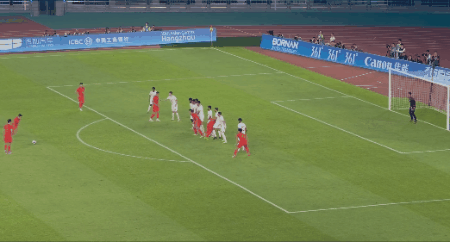 亚运男足：中国1-0卡塔尔，时隔17年重返8强，蒋圣龙补时染红（组图） - 7