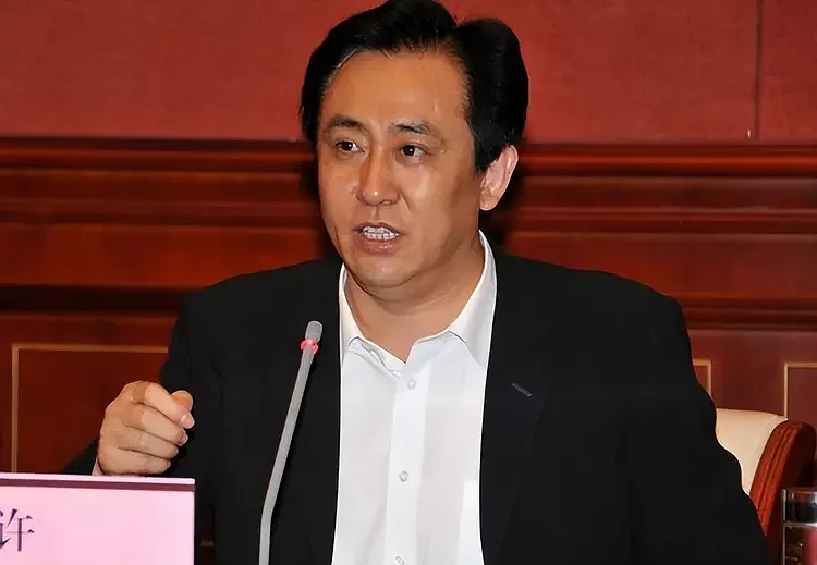 许家印和恒大出事，他与九亿姐的过往被扒，王思聪曾经留言曝出内幕（组图） - 1