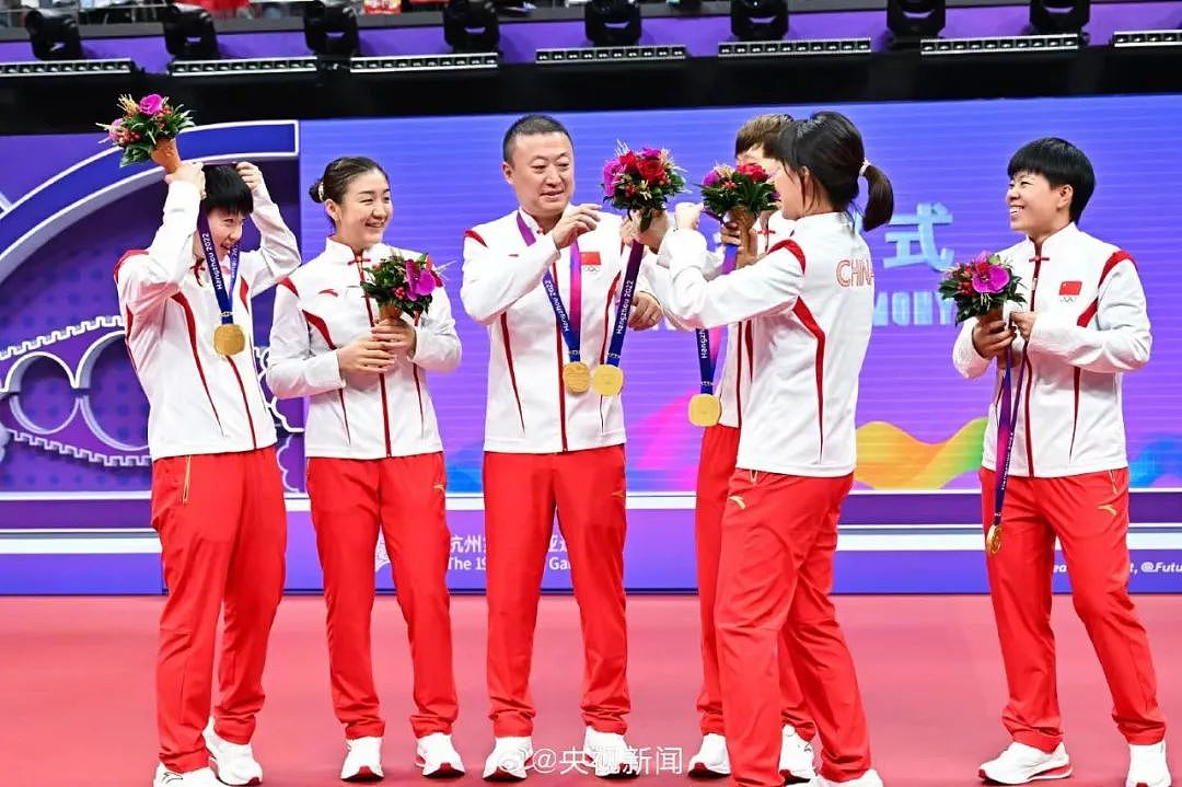 【情感】国乒女队背后的男人：曾拿下18个世界冠军，走出离婚风波，如今一家三口幸福甜蜜（组图） - 3