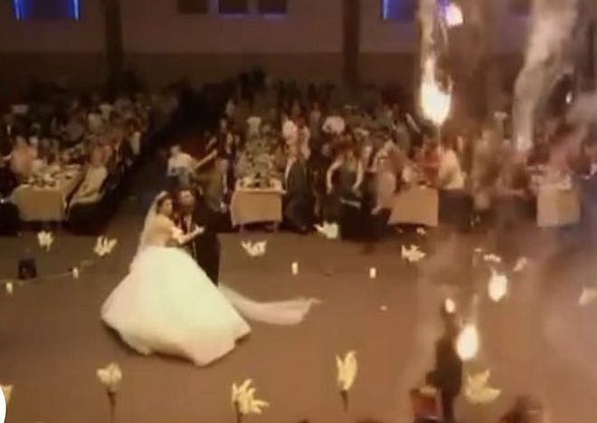 “伊拉克婚礼火灾”中新郎新娘幸存：失去众多亲人后，两人称无法再在家乡生活（组图） - 1