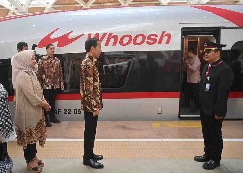 中国“一带一路”成绩单？印尼总统亲自主持雅万高铁启用（组图） - 2