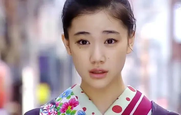 日本女星出圈“神图”：仙女哭泣不算啥，她才是一抬眸就惊艳了时光…（组图） - 41