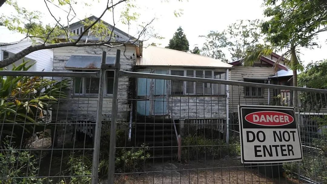银行估价都低于地价！澳洲一栋被誉为最糟糕的房屋，澳女低价买下翻新后，估价竟超$125万成“香饽饽”（组图） - 1