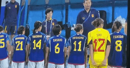 日本女足球员赛后集体向水庆霞鞠躬，原因被揭晓（组图） - 1