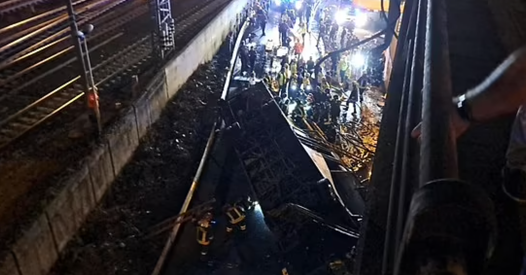 21死！客车坠落30米立交桥，砸中电线起火爆炸，遍地焦尸！旅巴事故在澳屡见不鲜（组图） - 9