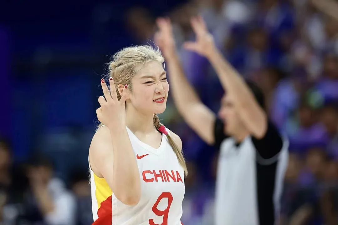 巅峰对决！中国女篮绝杀日本队夺冠，背景音乐亮了…（组图） - 5