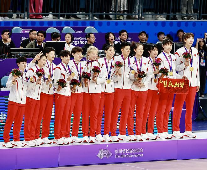 三名女篮球员获住房重奖，中国女排今日冲击决赛（组图） - 2