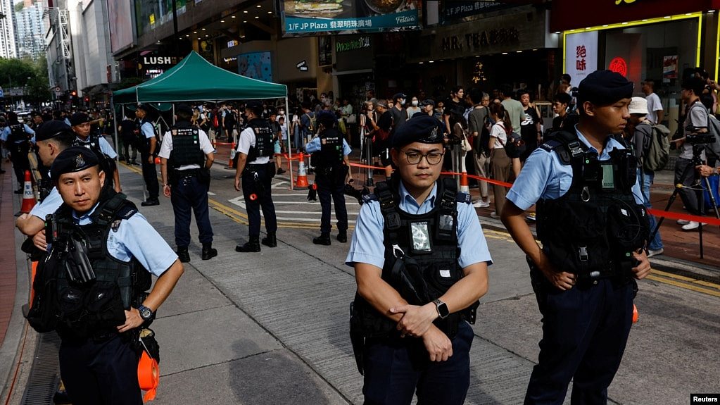 折射出中国！香港当局迅速采取行动镇压和平抗议（图） - 1