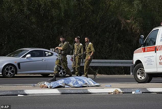 德国女艺术家在以色列被杀！尸体遭游街侮辱，大量学生妇孺被绑恐成肉弹（视频/组图） - 3