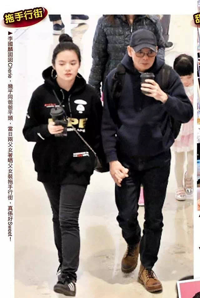 TVB老戏骨直播间招婿，与20岁女儿对嘴亲吻行为出格，直言这是父女日常（组图） - 9