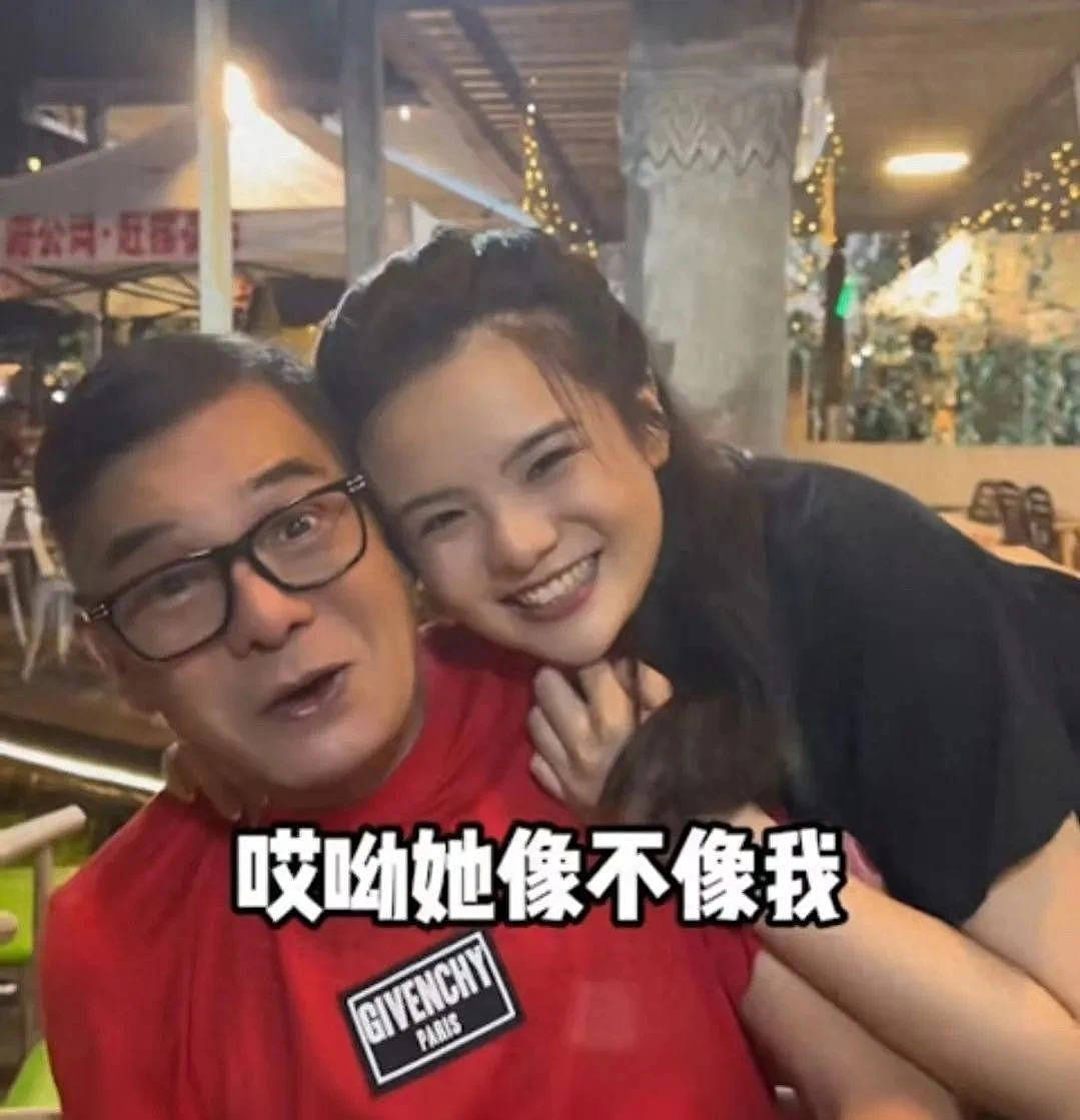 TVB老戏骨直播间招婿，与20岁女儿对嘴亲吻行为出格，直言这是父女日常（组图） - 2