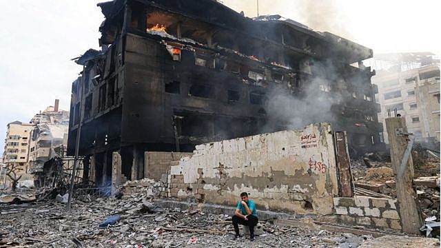 以巴冲突：在战地加沙，当死亡从天而降，你能躲去哪儿（组图） - 4