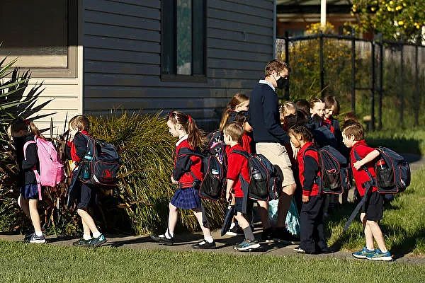 扎心了！澳洲50%的私校妈妈愿意把孩子转向公校，但这一条件必须满足，专家却说：别做梦了...（组图） - 3