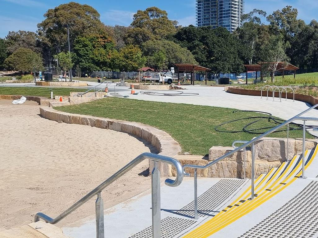 【遛娃】悉尼Rhodes人造沙滩公园终于来了，妈妈们带娃走起！（组图） - 2