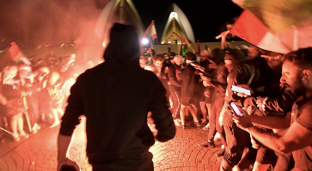“将反犹太人士驱逐出境！”悉尼歌剧院抗议活动引发澳洲剧震，情报部门担心极端分子危害国家安全（组图） - 5