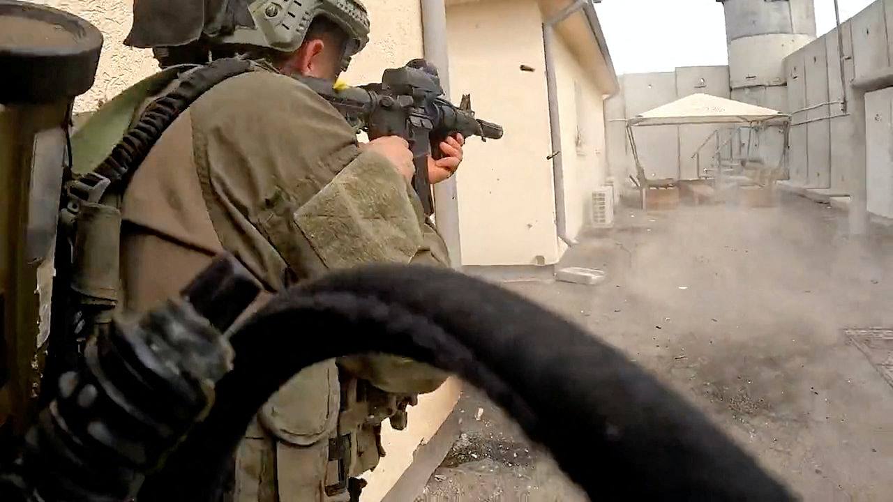 巴以冲突，以色列军方公开拯救过百人质片段，哈马斯指挥官被捕（视频/图） - 1