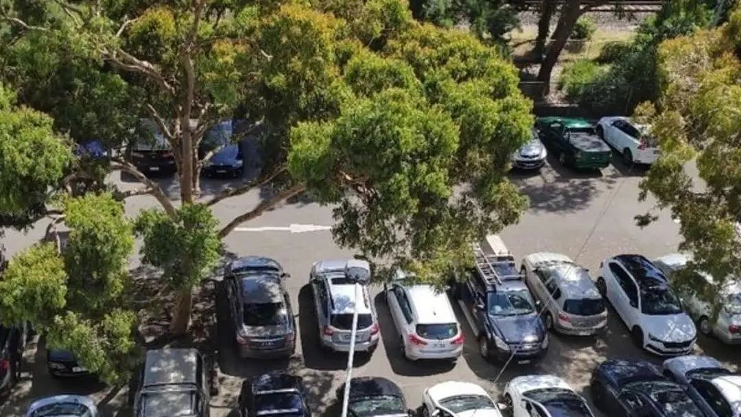 车没地方停了，墨尔本华人区1600万出售停车场，被居民骂翻了！（组图） - 2