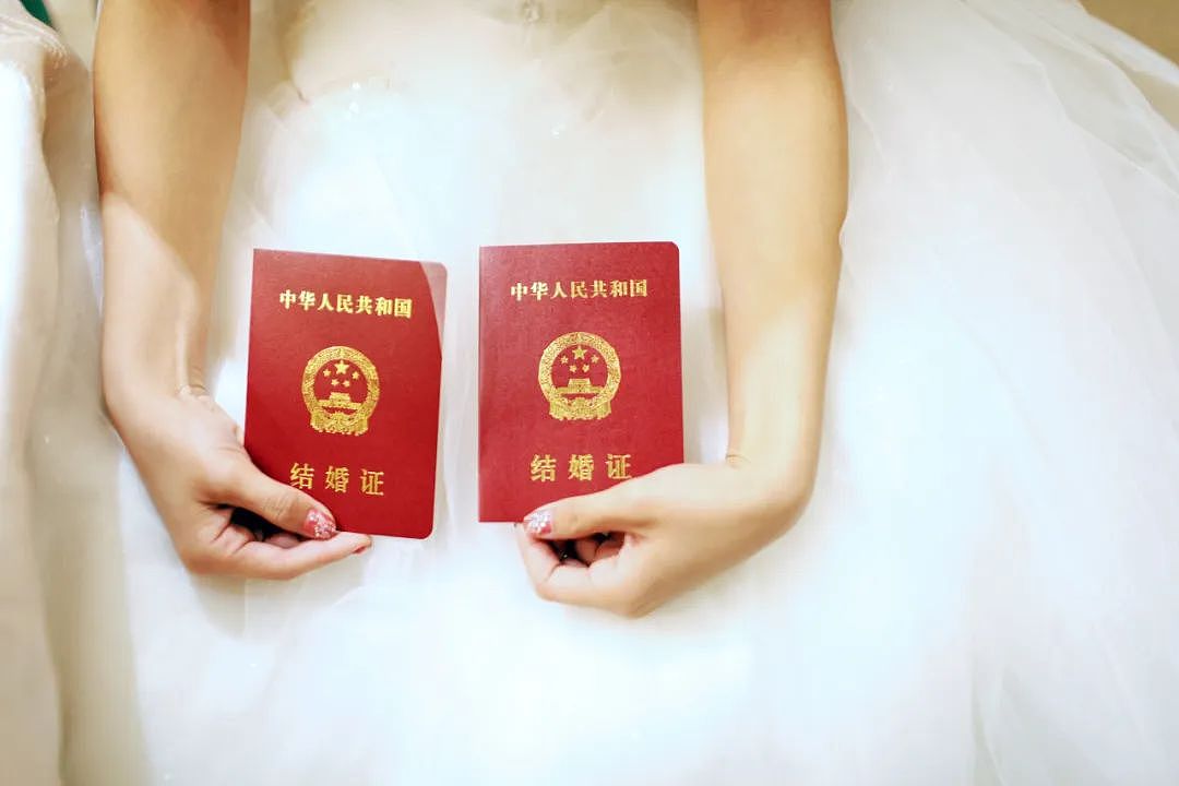 9连降！跌破700万对，中国去年结婚人数比上年降10.6%（组图） - 5
