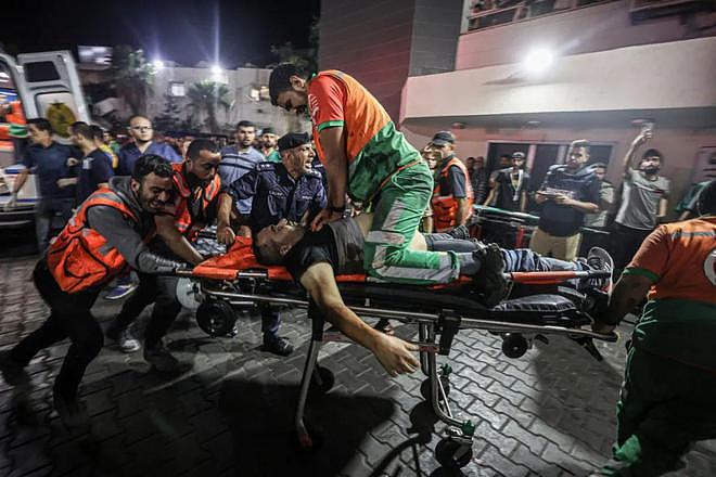 医院遭轰炸，超500人身亡，“加沙的生命正在耗尽”（组图） - 2