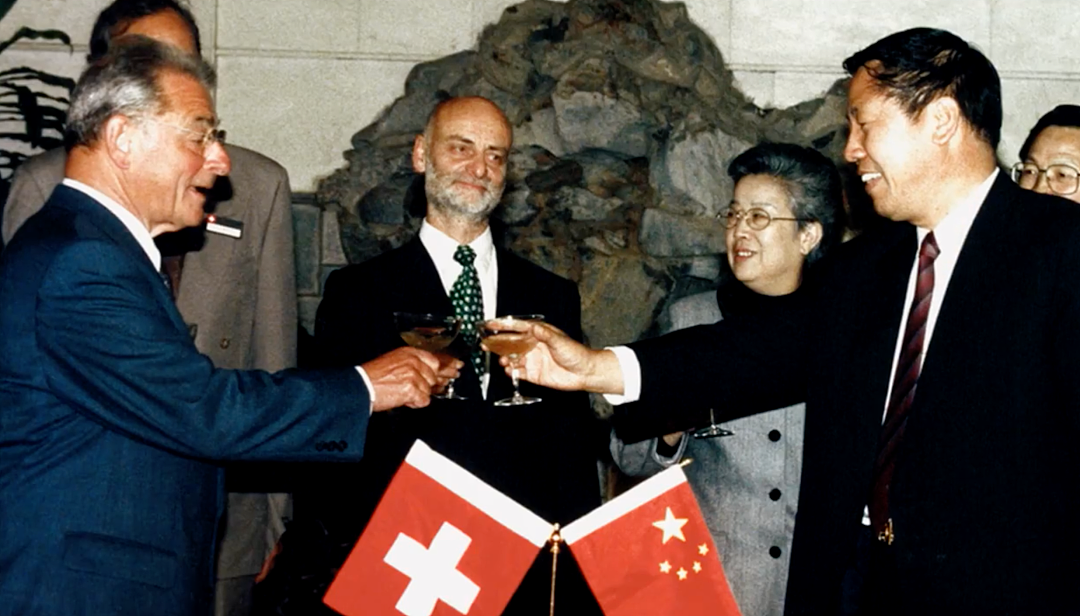 一个瑞士人用30年收藏2400多件中国艺术，又将它们捐回中国（组图） - 7