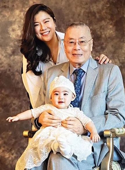 84岁钢琴大师刘诗昆再当爹！47岁妻子诞下二胎，三年成“好”，长子59岁（组图） - 7