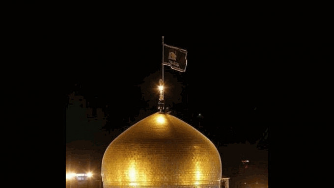 伊朗圣地清真寺升黑旗象徵战争与复仇 ！伊朗驻敍大使馆：时候已到（组图） - 1