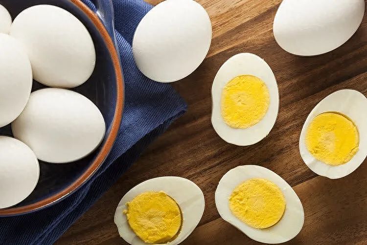 浙大研究：每天多吃半个蛋，心脏病和癌症死亡风险或升高？可信吗（组图） - 1