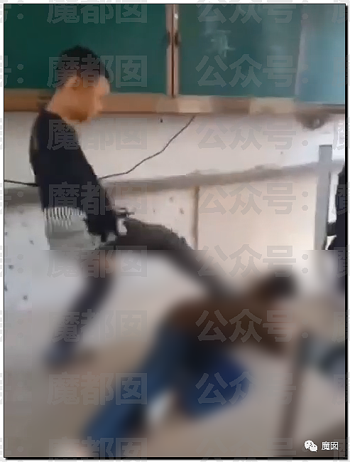 引发众怒！贵州小学男生当众拳打脚踢2位女同学，众人起哄围观拍摄（视频/组图） - 20