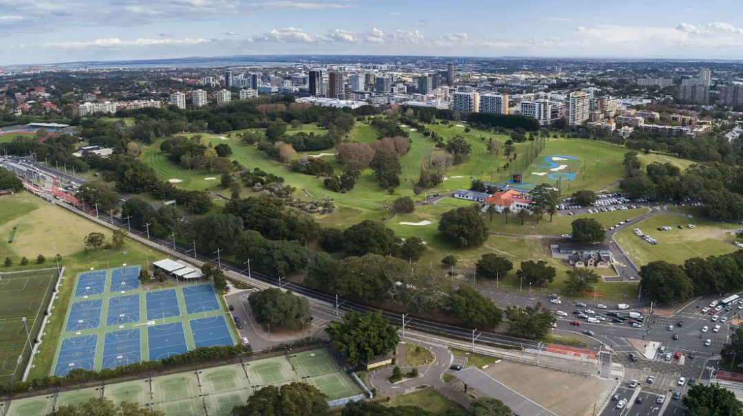 开发 | 应对人口激增：新州政府决定将半个Moore Park高尔夫球场改造为公园，以满足悉尼市民对绿地的迫切需求（组图） - 1