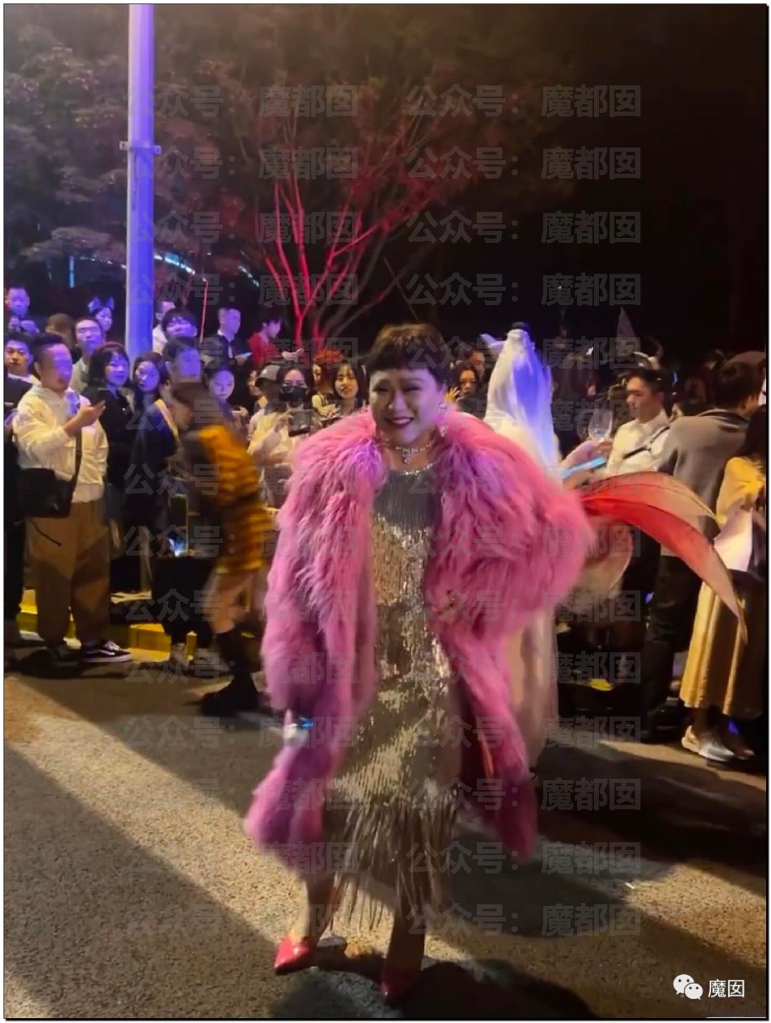 刷爆全网！嬉闹、大笑、狗血、尖叫…上海万圣节活动引发关注（组图） - 62