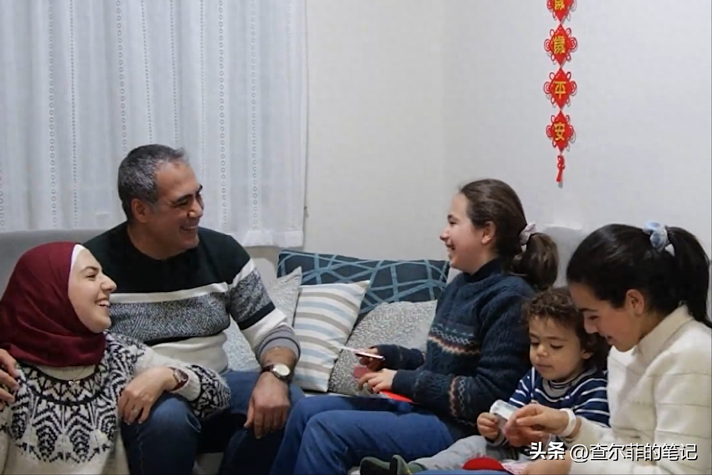 叙利亚一家人为躲避战乱，移居中国生活10年，成功拿到中国绿卡（组图） - 21