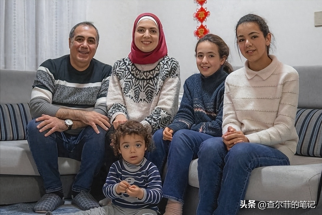叙利亚一家人为躲避战乱，移居中国生活10年，成功拿到中国绿卡（组图） - 25