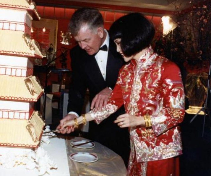 中国最有名的女人：卖掉2亿豪宅，77岁热恋中！甚被誉为“当代马可波罗”（组图） - 28