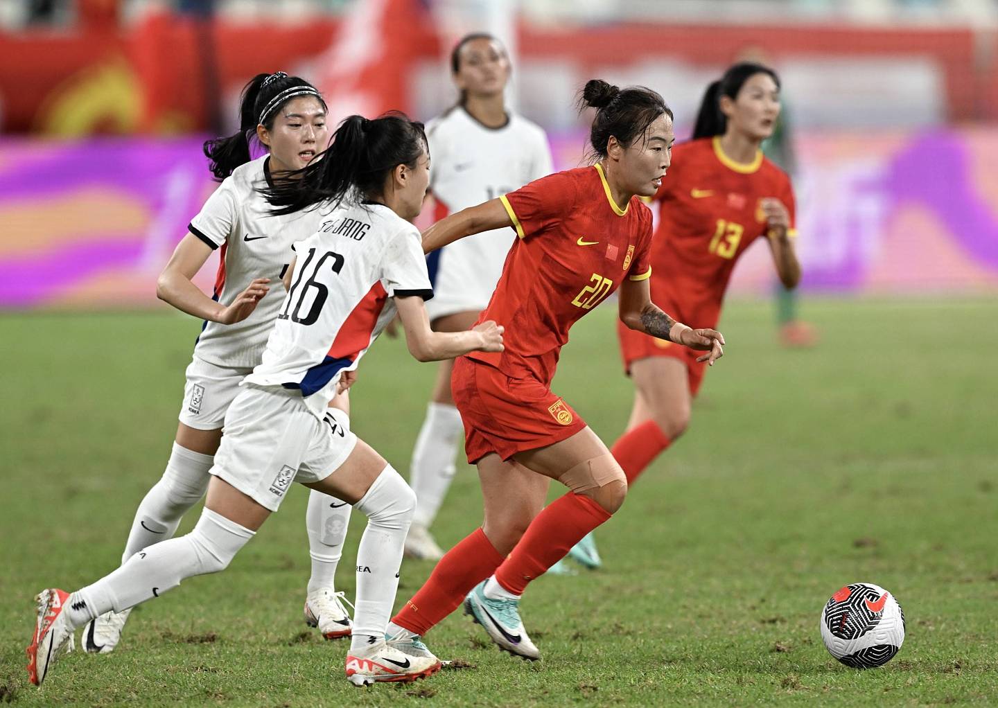 无缘巴黎奥运！中国女足奥预赛1-1战平韩国（组图） - 1