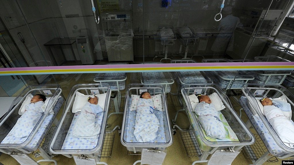 中国启动全国人口抽样调查，寻求阻止生育率持续下降（图） - 1