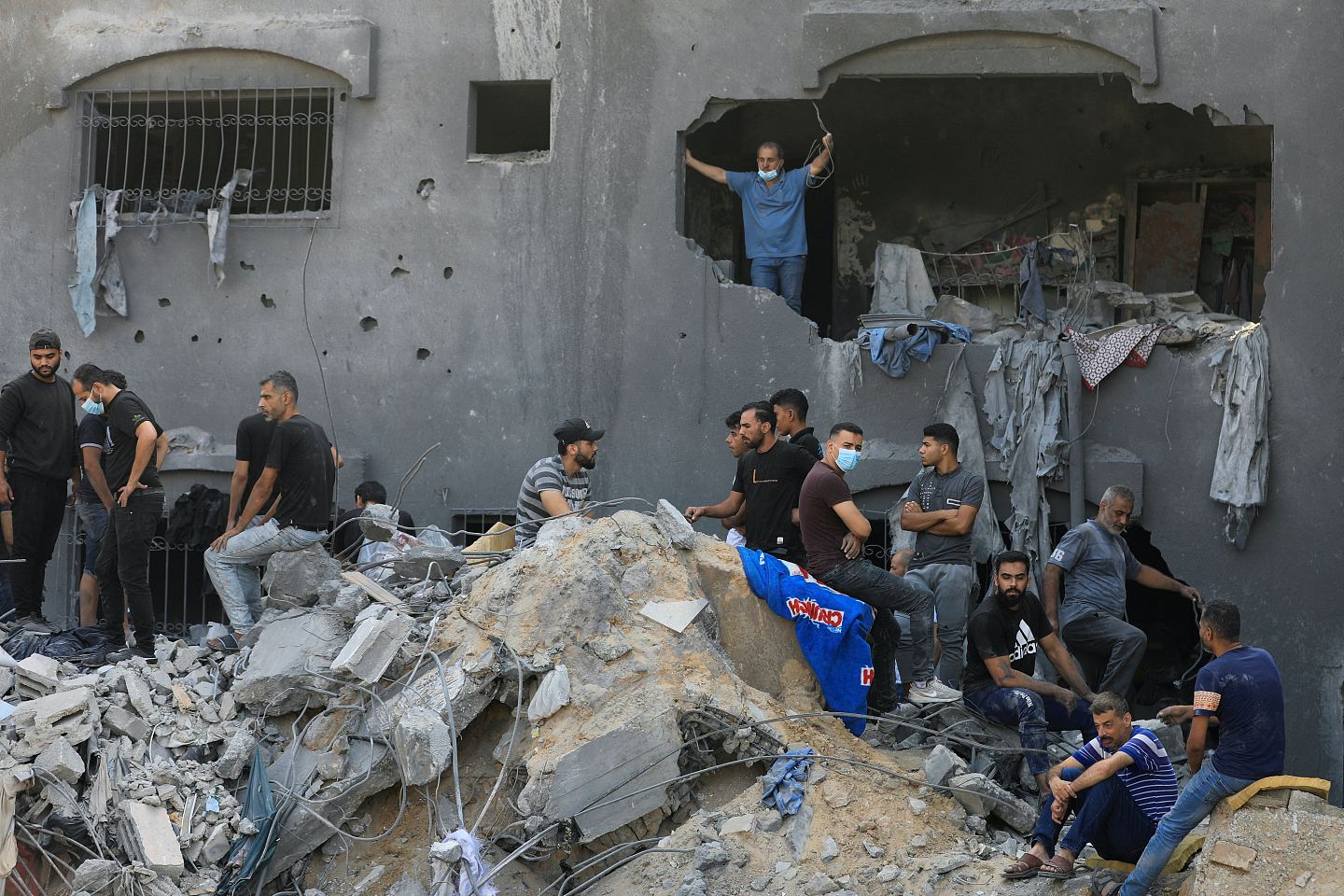 以军再袭难民营称又杀一哈马斯指挥官，联合国指或涉战争罪（组图） - 3