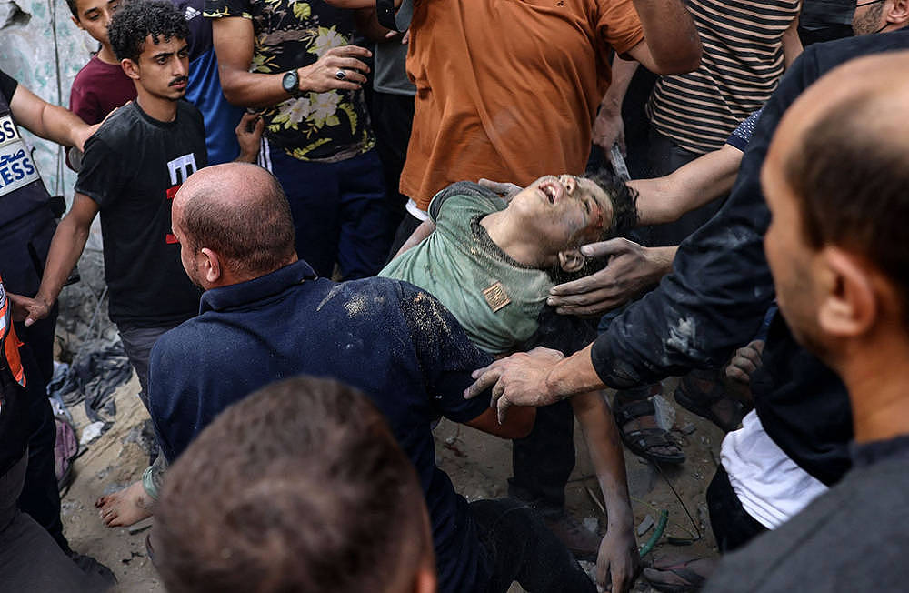 巴以冲突：儿童死伤已过万！加沙成儿童“坟场”（组图） - 7